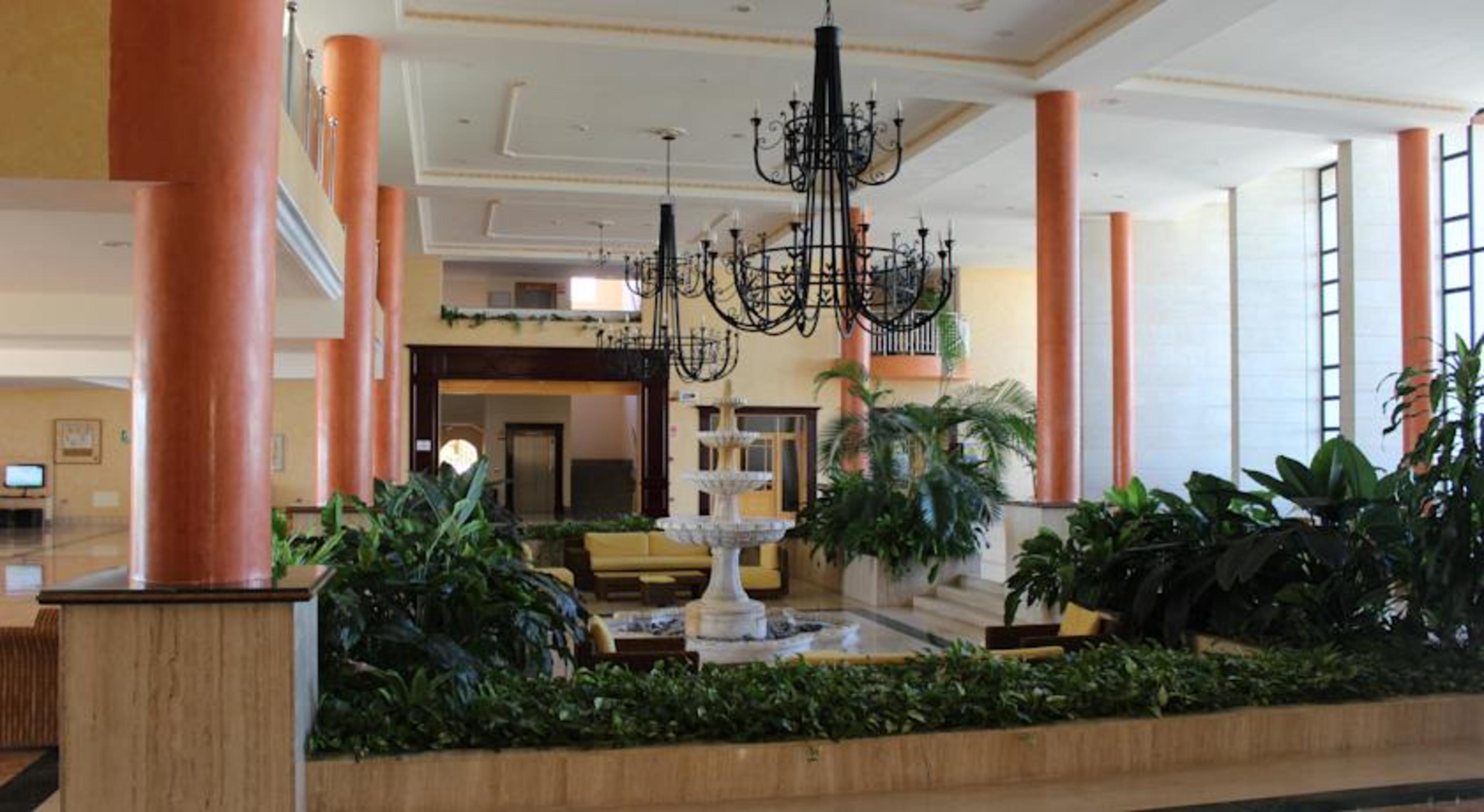 Grand Muthu Golf Plaza Hotel San Miguel de Abona Exterior foto Lobby