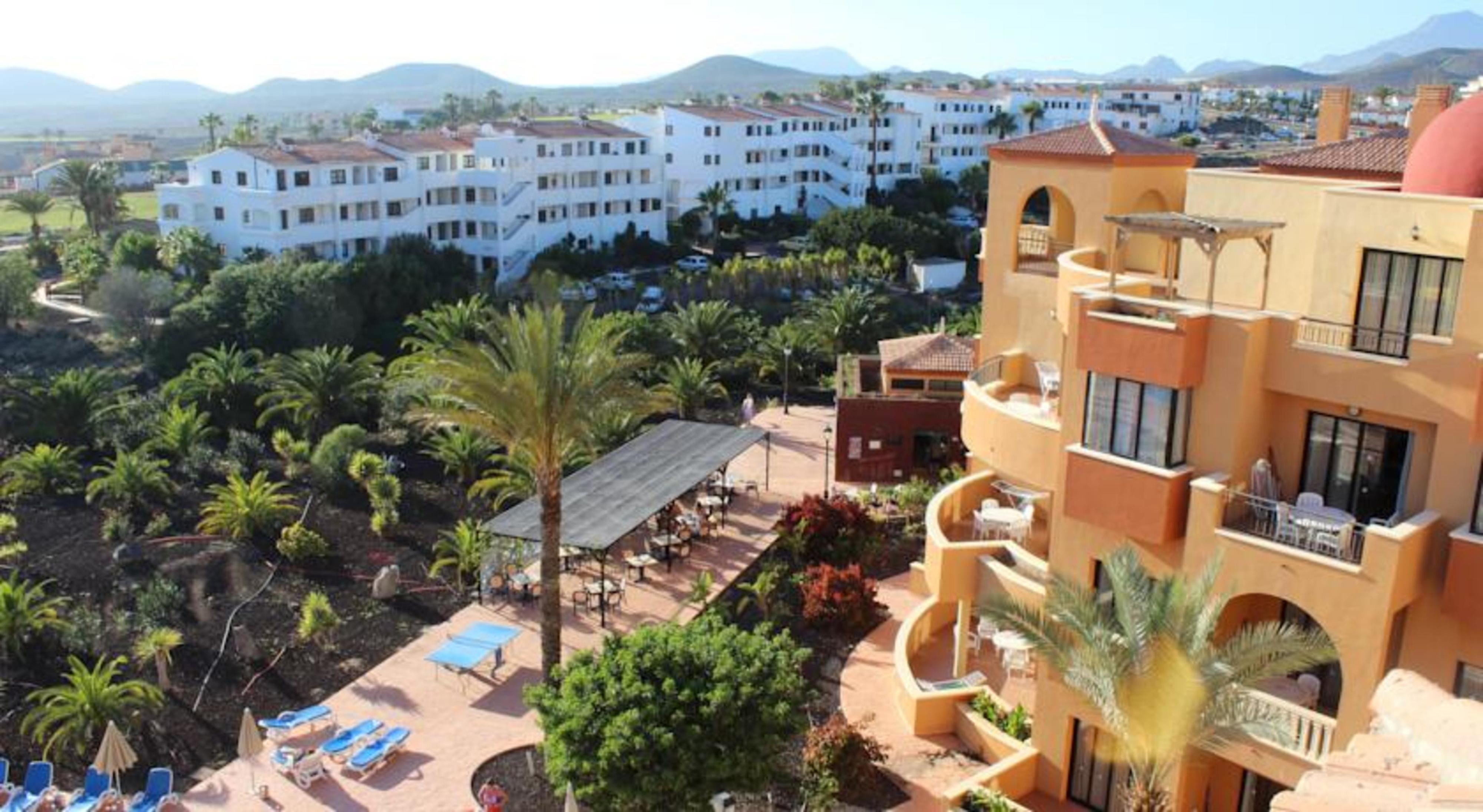 Grand Muthu Golf Plaza Hotel San Miguel de Abona Exterior foto Hotels in Magaluf