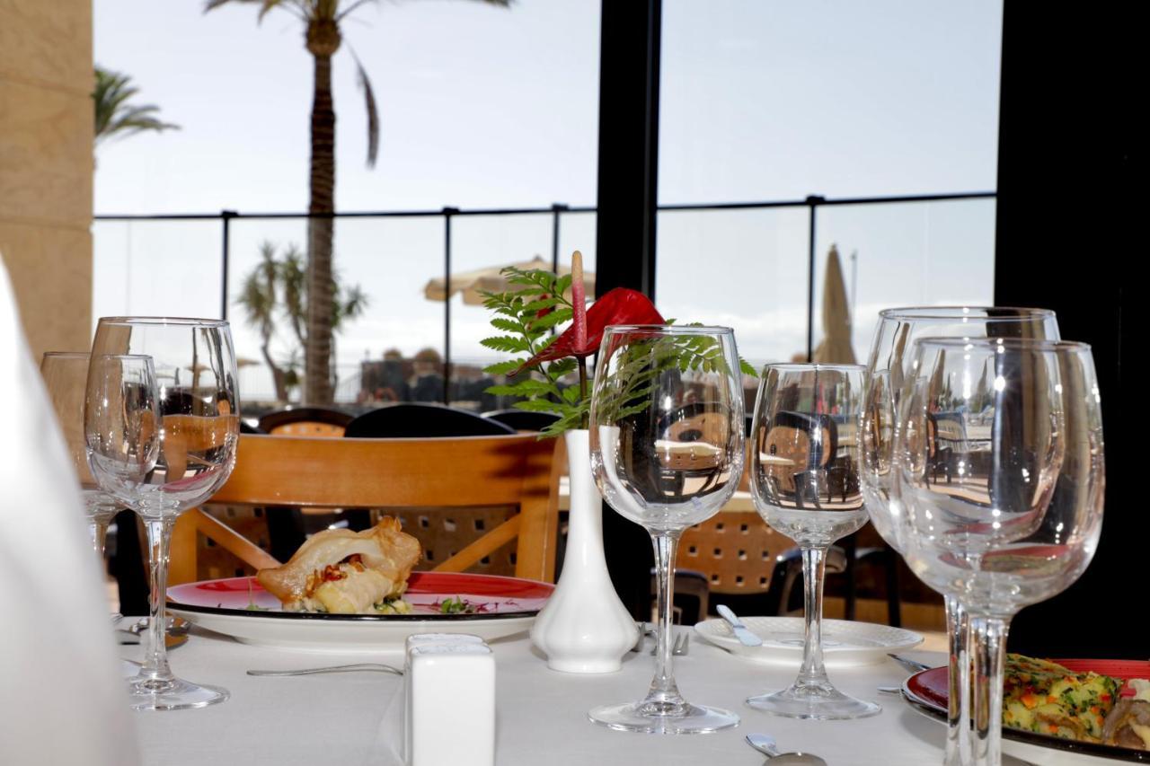 Grand Muthu Golf Plaza Hotel San Miguel de Abona Exterior foto Wine glasses